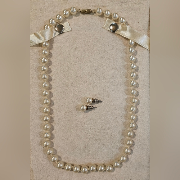 Jewelry - Classic Faux Pearl Strand Necklace. 18" With Matching Earrings Studs